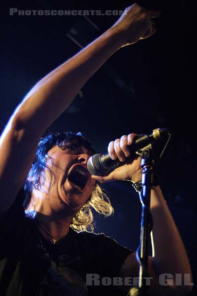 LA FRACTION - 2006-01-12 - PARIS - La Maroquinerie - 